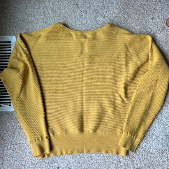 Women’s Express Sweater Sz L **Like NEW** - Picture 4 of 4